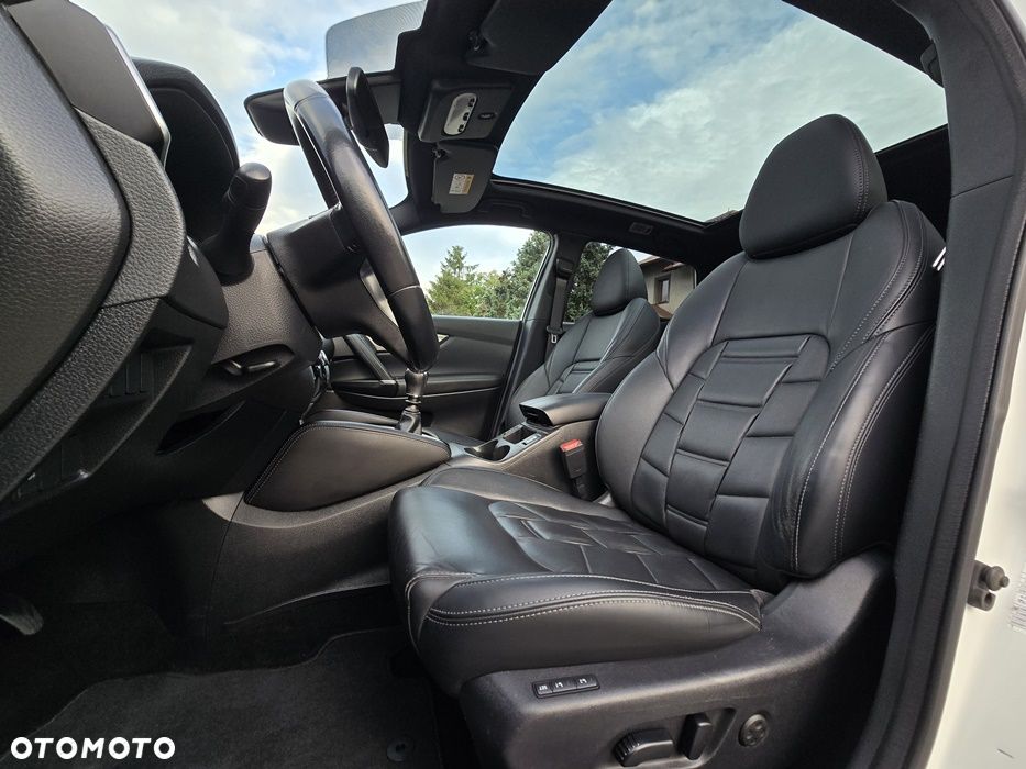 Nissan Qashqai 1.3 DIG-T Tekna - 29
