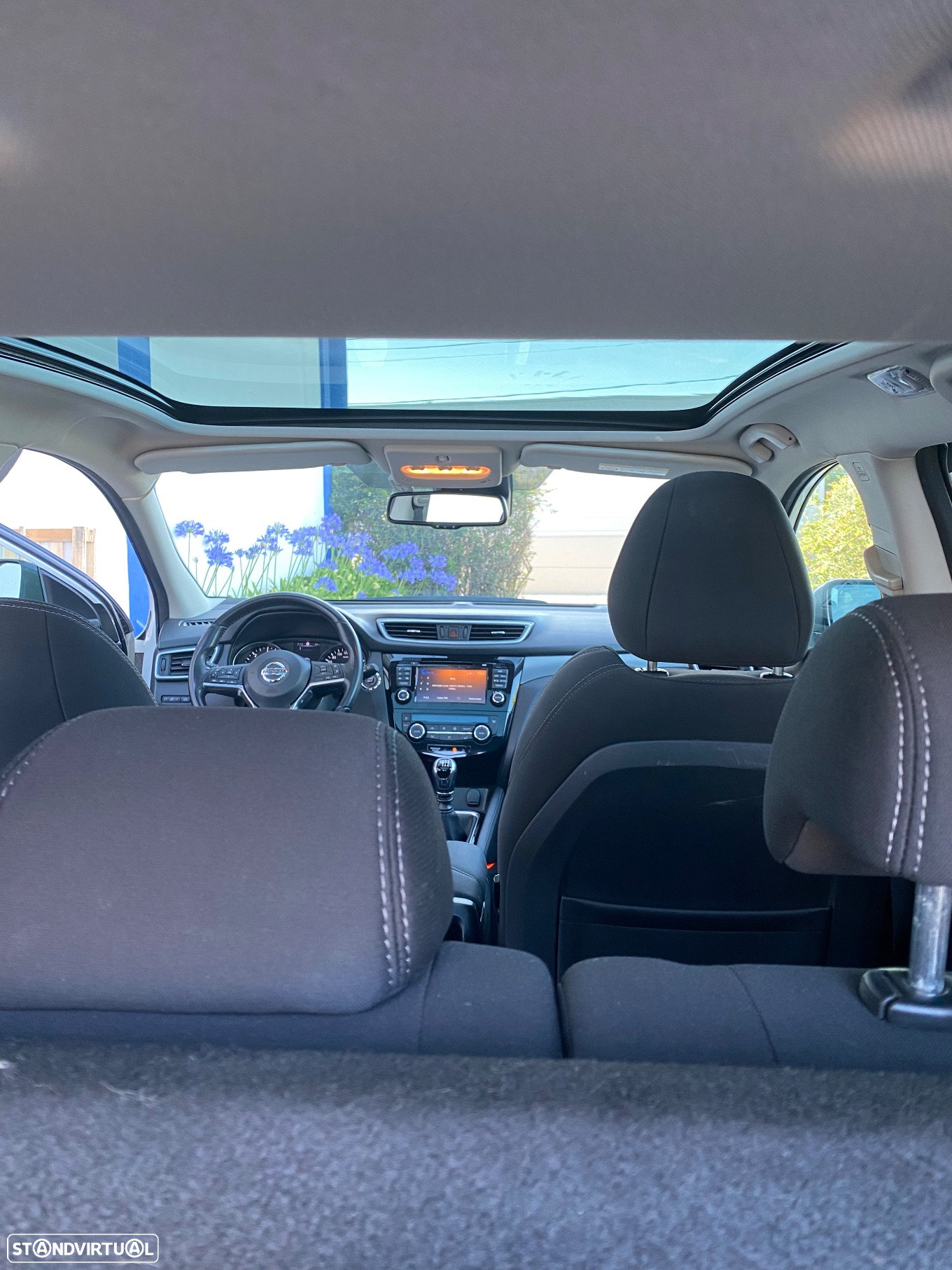 Nissan Qashqai 1.5 dCi N-Connecta 18 - 13