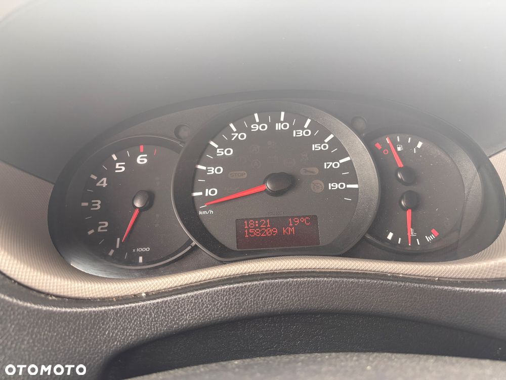 Renault Master - 18