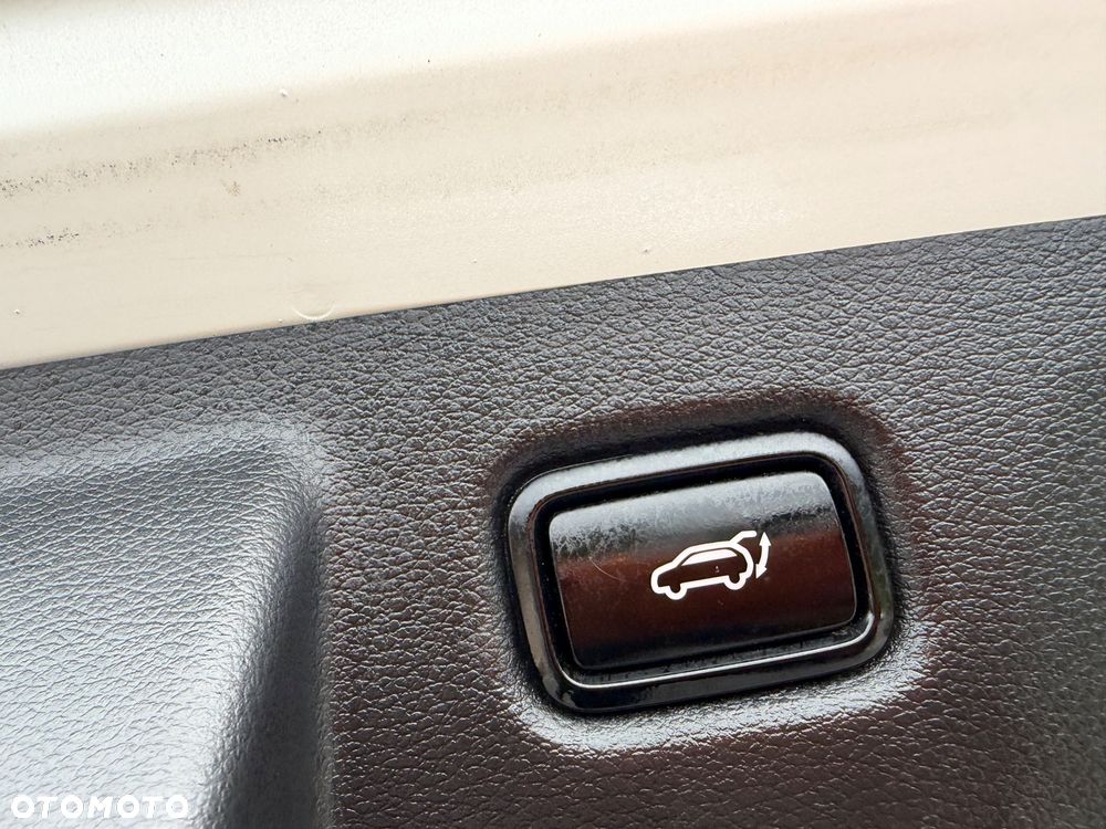 Kia Ceed 1.6 GDI DCT OPF Platinum Edition - 23