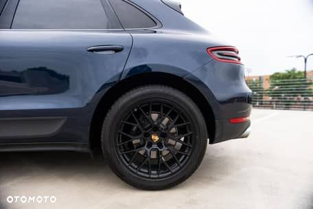 Porsche Macan - 16