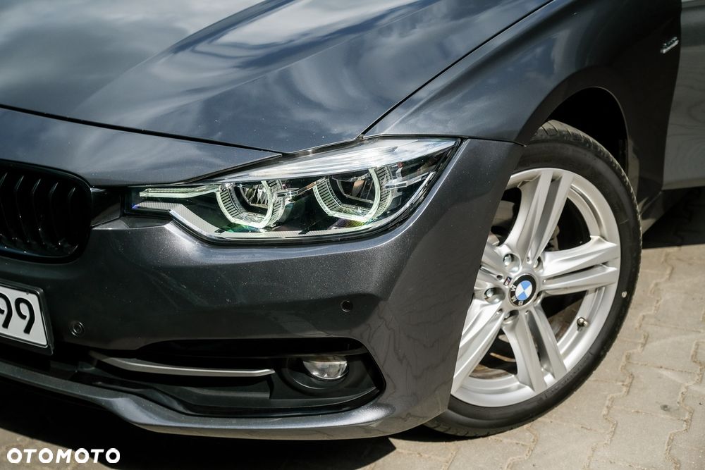 BMW Seria 3 318d Sport Line Shadow - 25