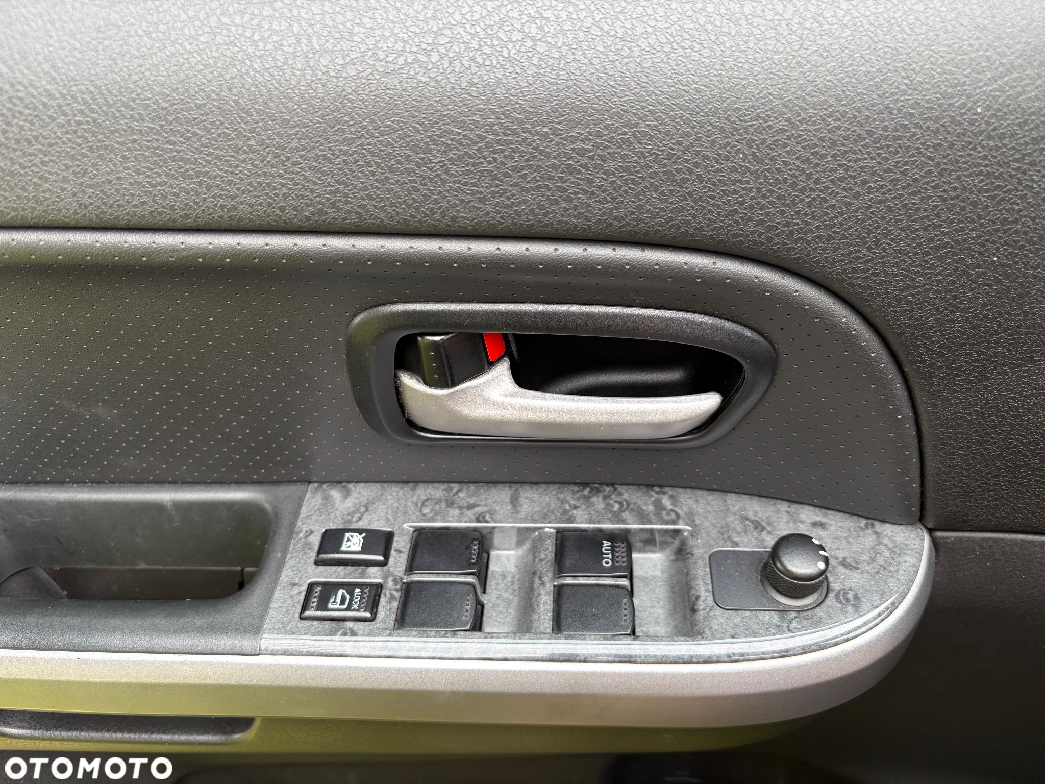 Suzuki Grand Vitara 1.9 DDiS - 5