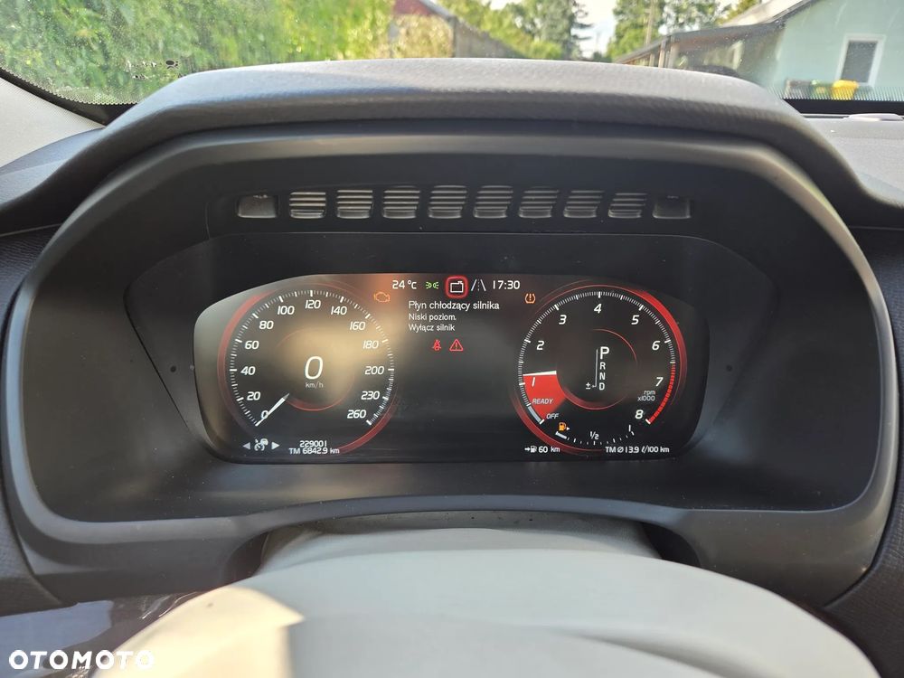 Volvo XC 90 T6 AWD Momentum 7os - 15