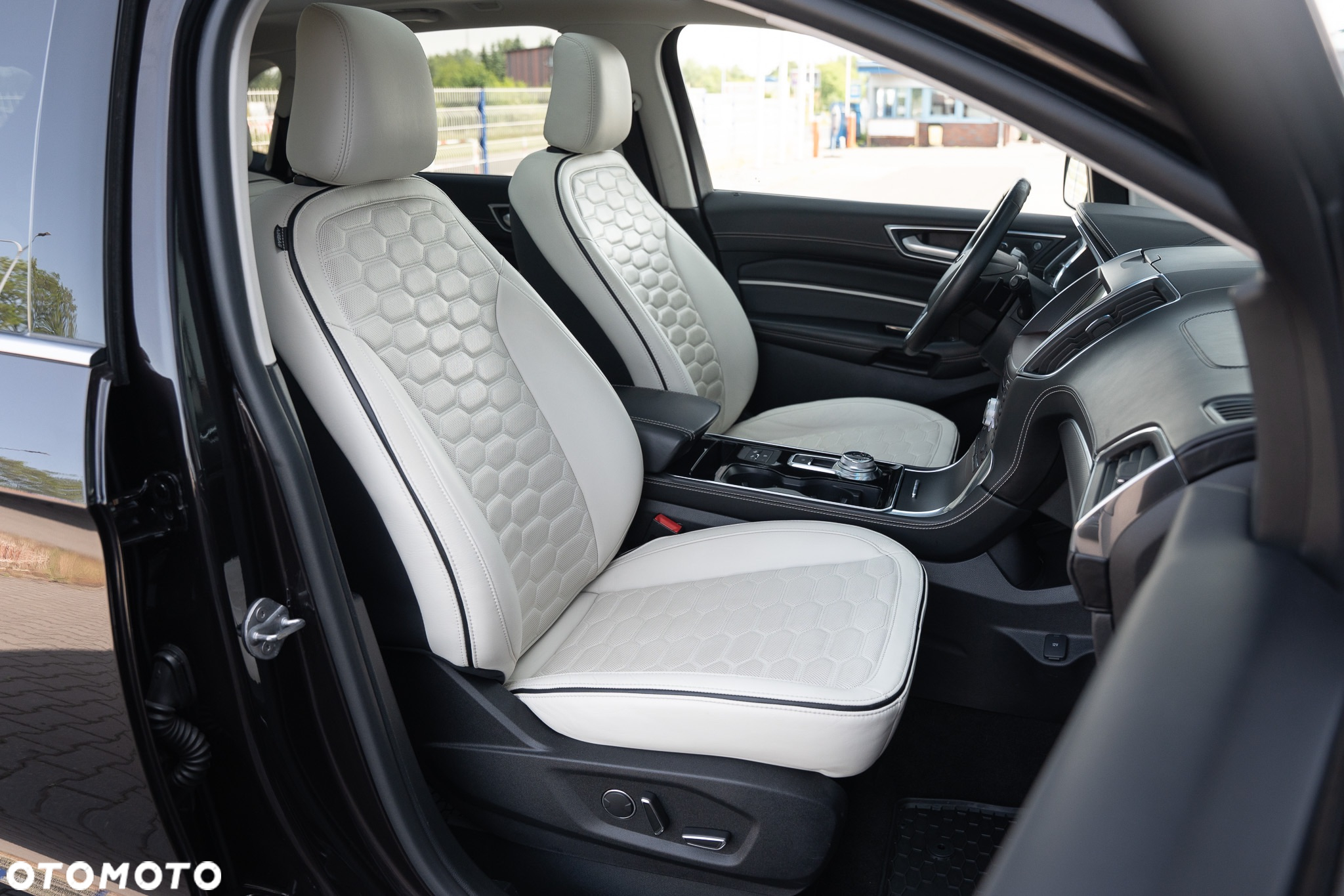 Ford Edge 2.0 EcoBlue Bi-Turbo 4x4 Vignale - 22
