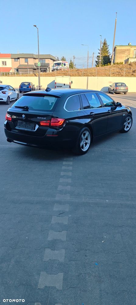 BMW Seria 5 525d Luxury Line - 18