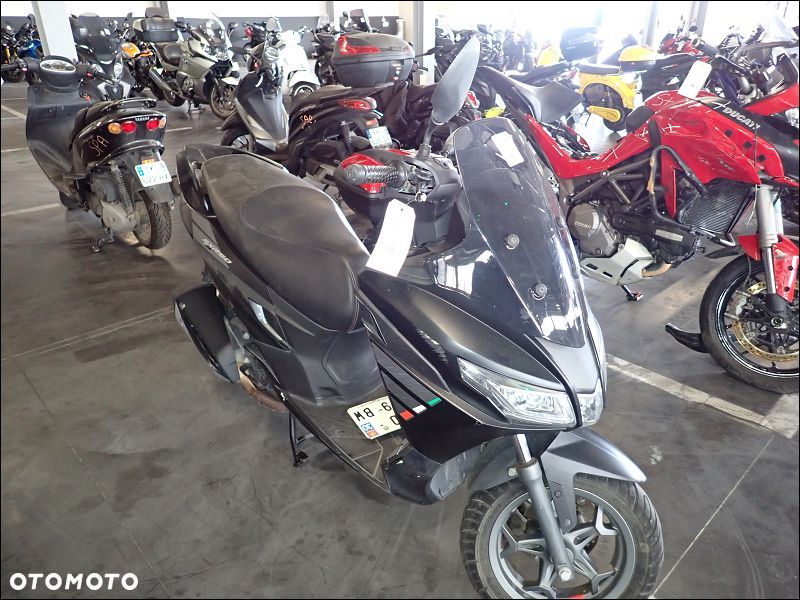 Aprilia SR - 1