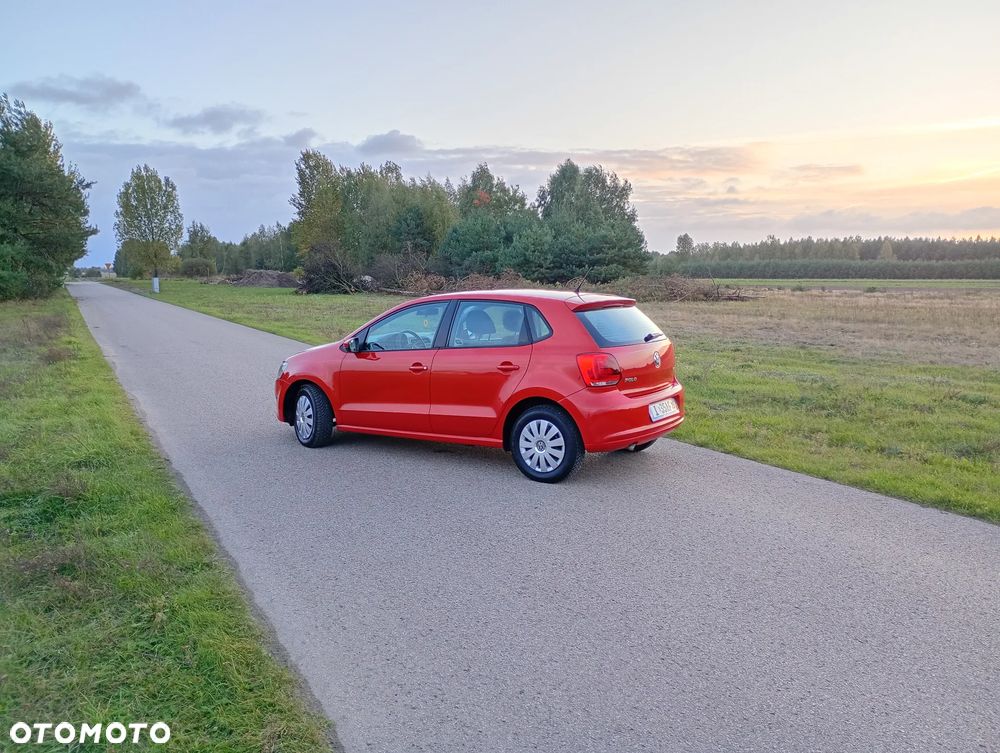 Volkswagen Polo 1.4 16V Trendline - 3