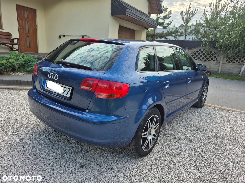 Audi A3 Sportback 1.9 TDI Ambiente - 8