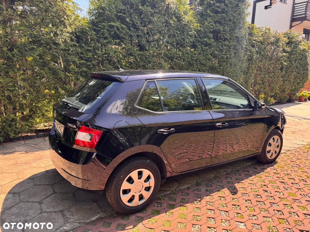 Skoda Fabia 1.2 TSI Active - 1