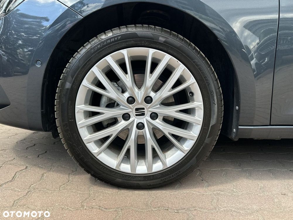 Seat Leon 1.0 eTSI Xcellence DSG - 40
