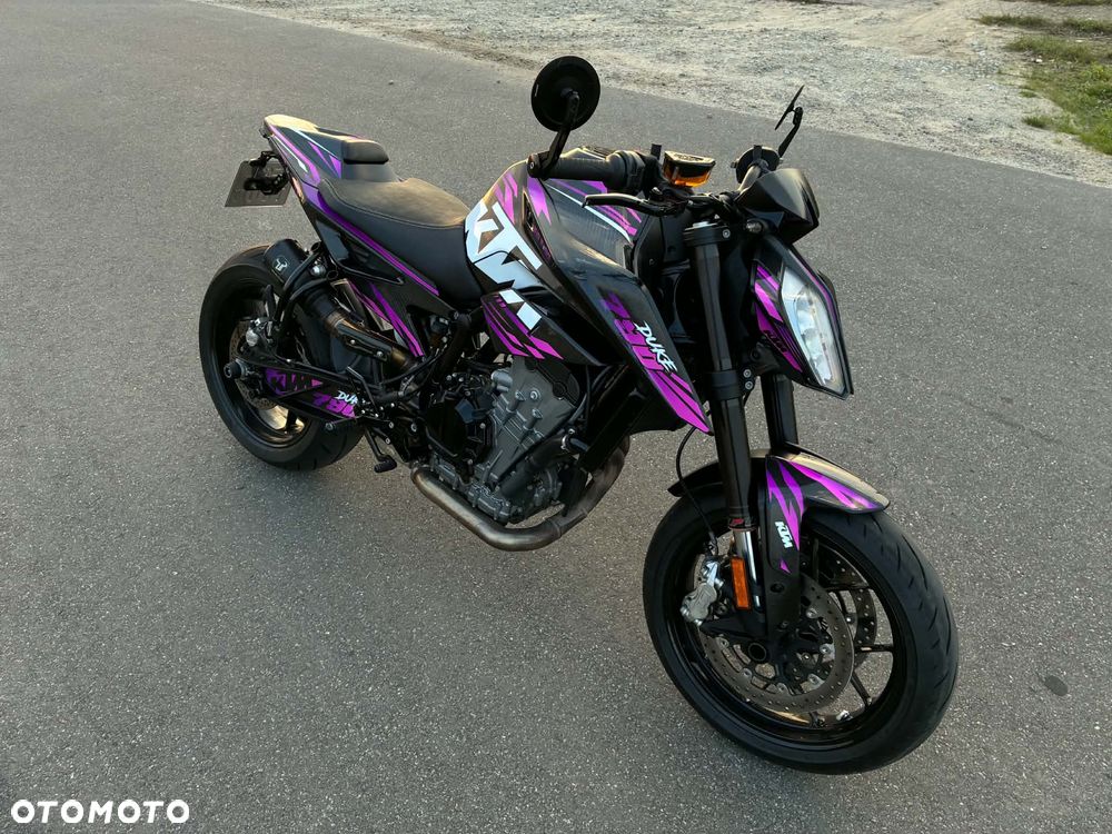KTM Duke 790 - 2
