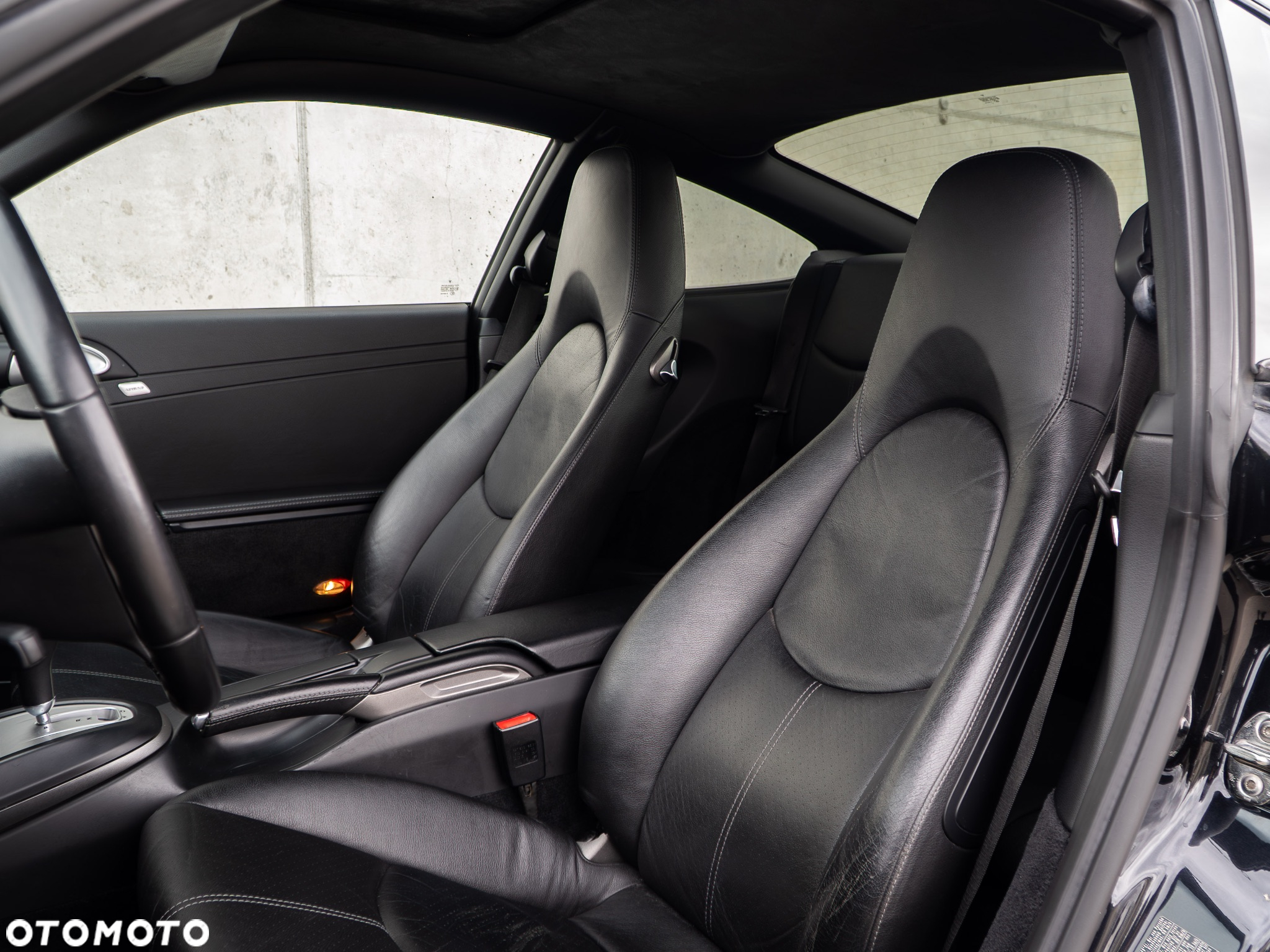 Porsche 911 Carrera Tiptronic S - 29