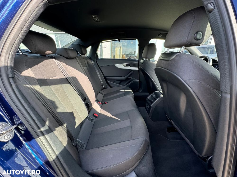 Audi A4 Avant 2.0 35 TDI S tronic MHEV Advanced - 22