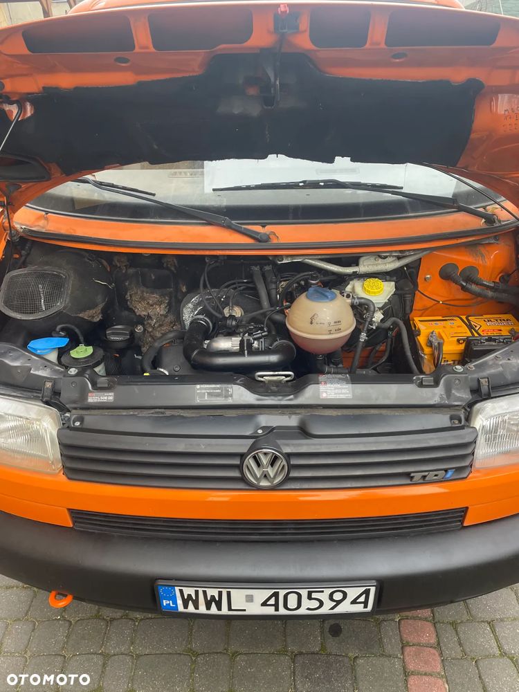 Volkswagen Transporter - 17