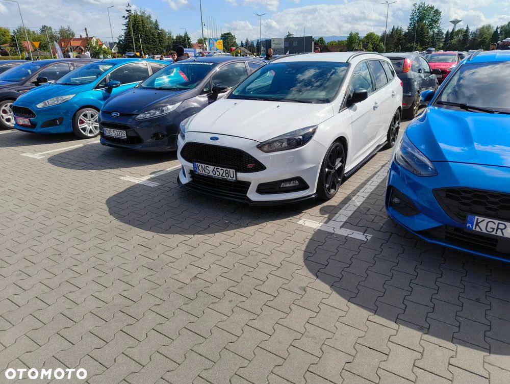 Ford Focus 2.0 EcoBoost ST - 6
