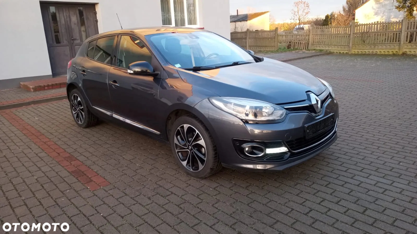 Renault Megane ENERGY TCe 130 Start & Stop Bose Edition - 2