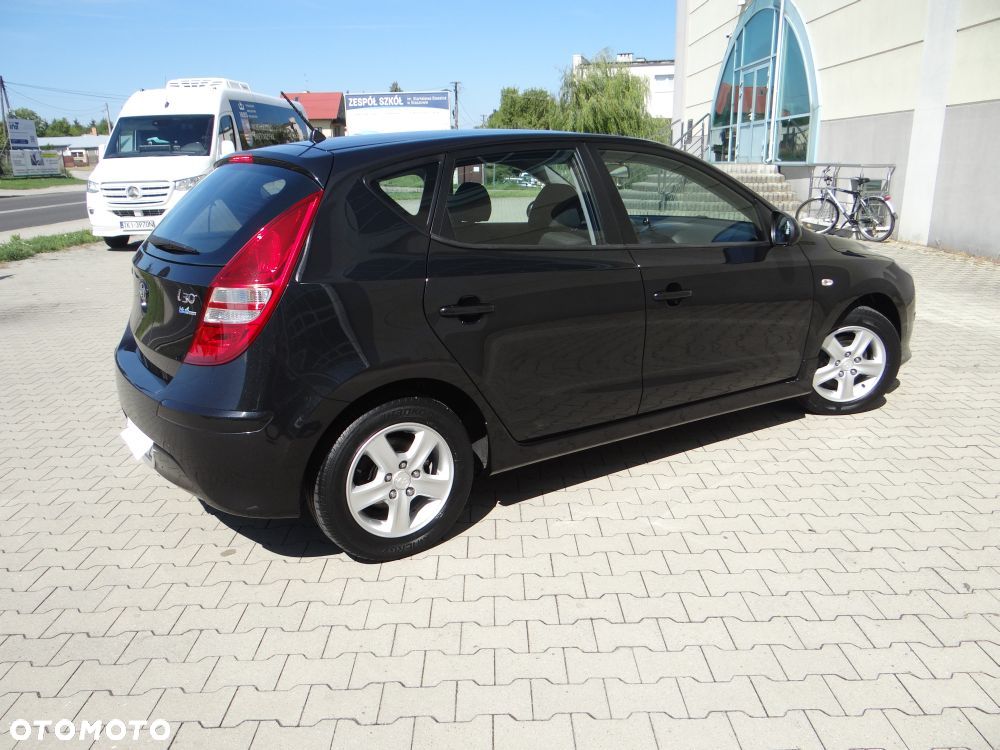 Hyundai i30 1.4 Blue Comfort - 20
