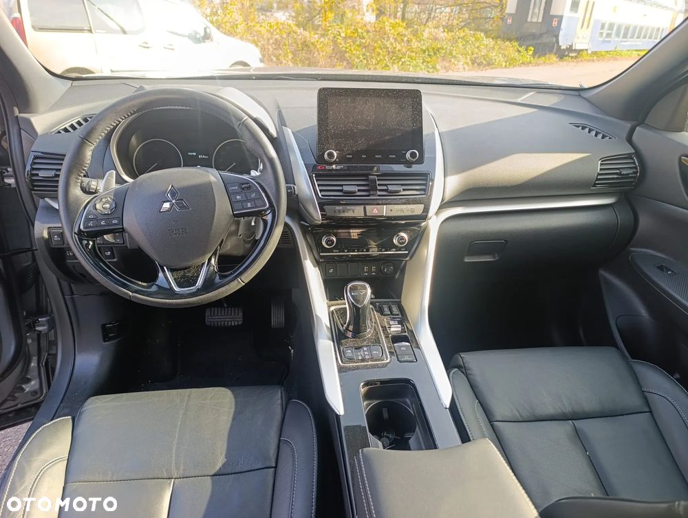 Mitsubishi Eclipse Cross 2.4 PHEV Instyle Plus - 10