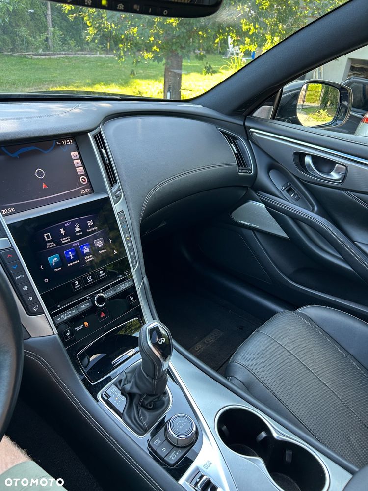 Infiniti Q60 2.0t Premium - 5