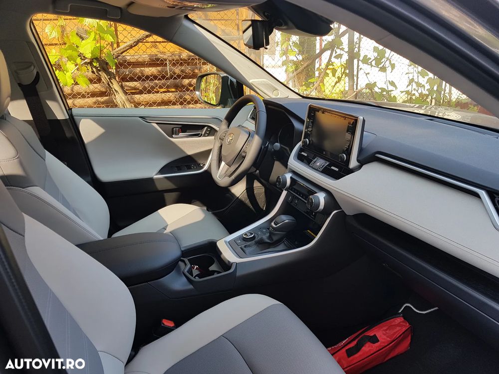 Toyota RAV4 2.5 VVT-iE 4x4 Luxury Premium - 2