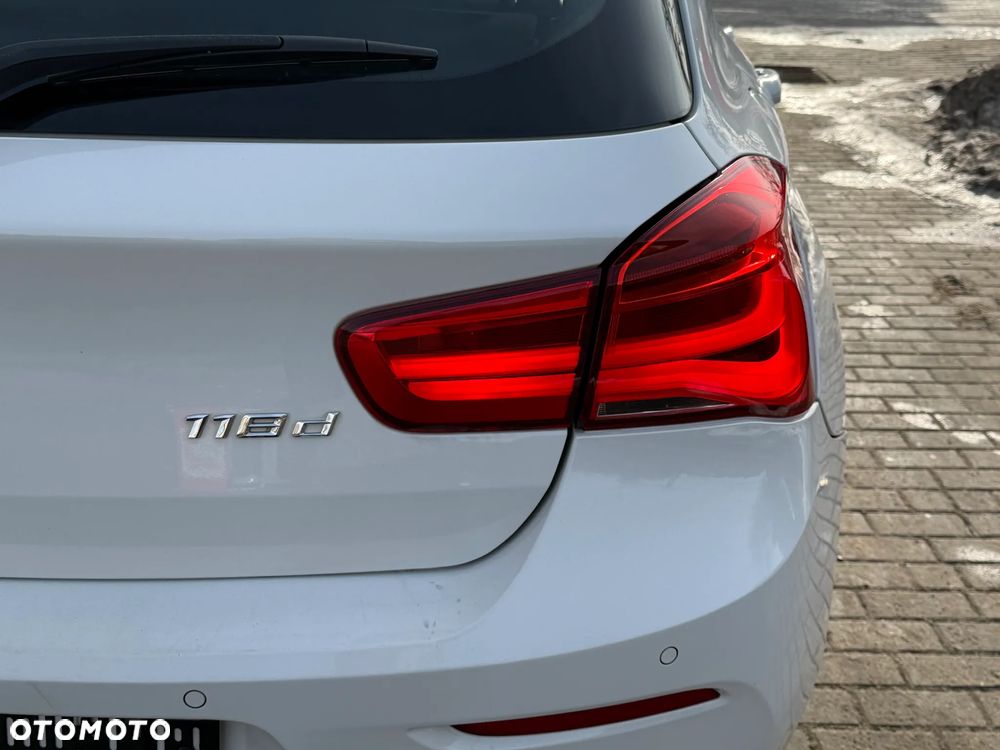 BMW Seria 1 118d - 10