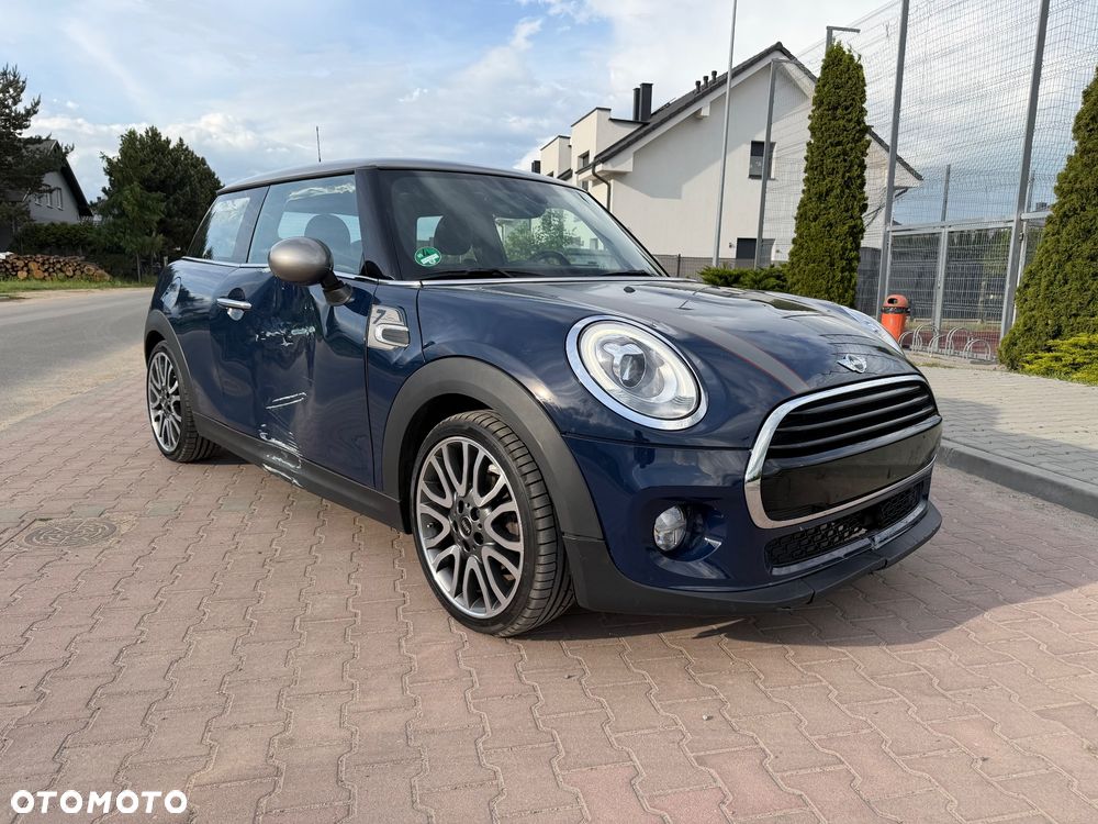 MINI Cooper Seven Chili - 6