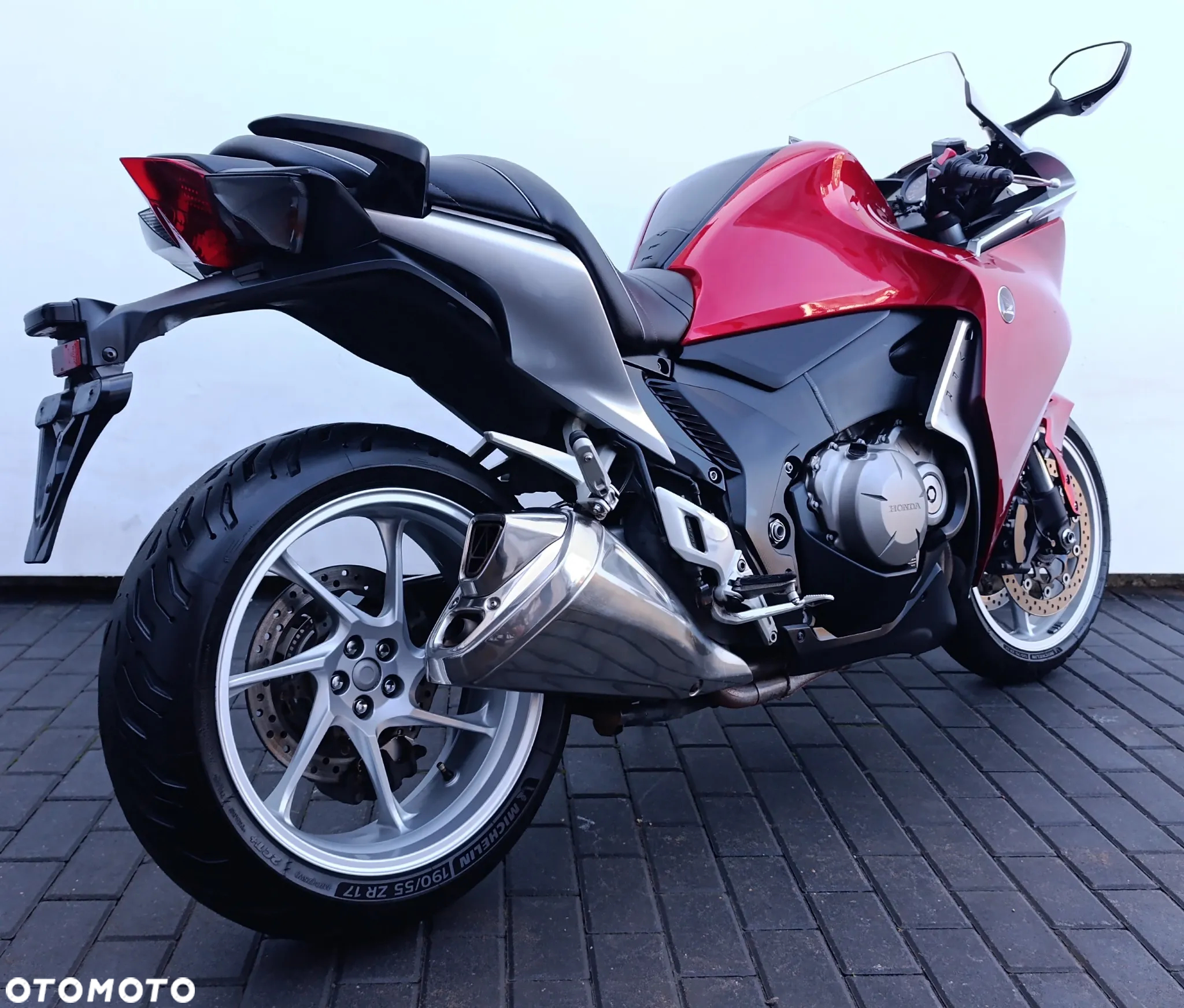 Honda VFR - 5