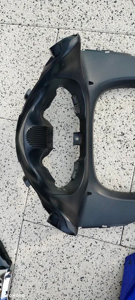 SUZUKI BANDIT 600 1200 Owiewka Czasza Szyba Nosek Wypełnienie Zegarów - 24