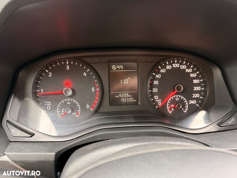 Volkswagen Amarok - 5