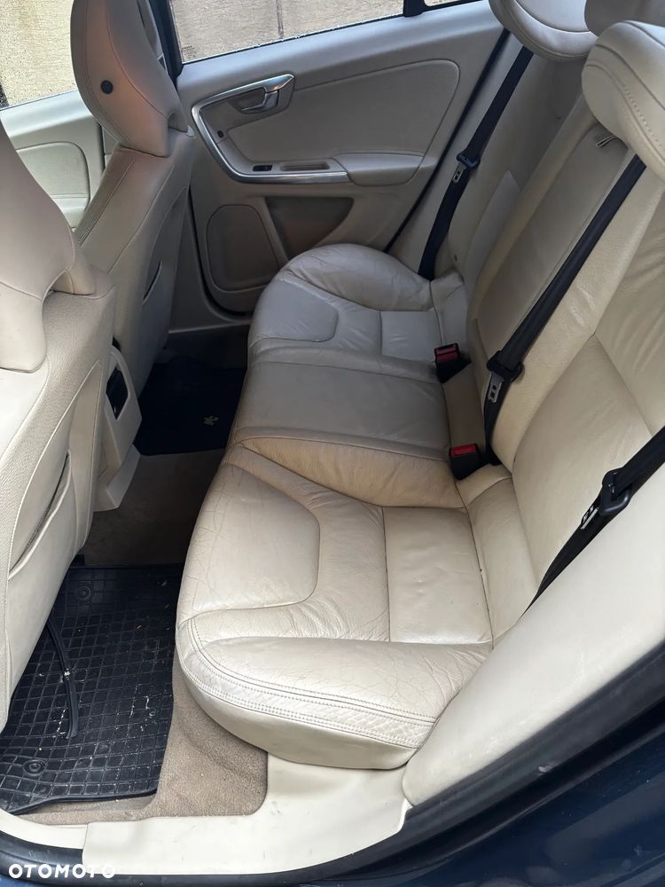 Volvo S60 2.5 T5 AWD - 9