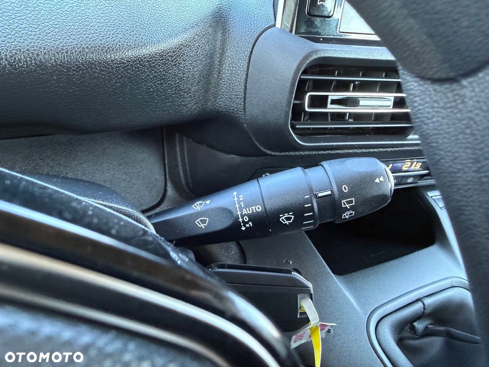 Peugeot Partner Doblo Proace Berlingo Combo - 20