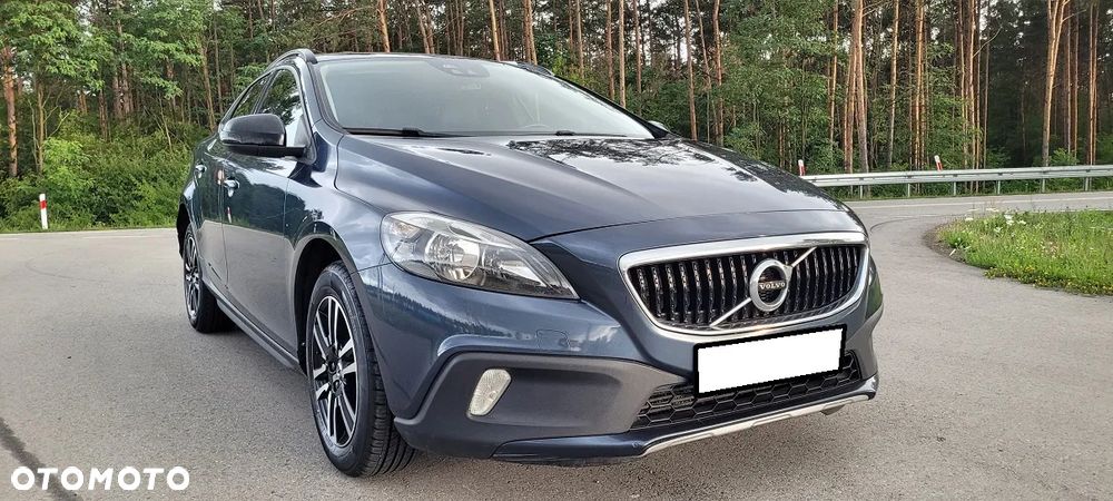 Volvo V40 Cross Country - 3