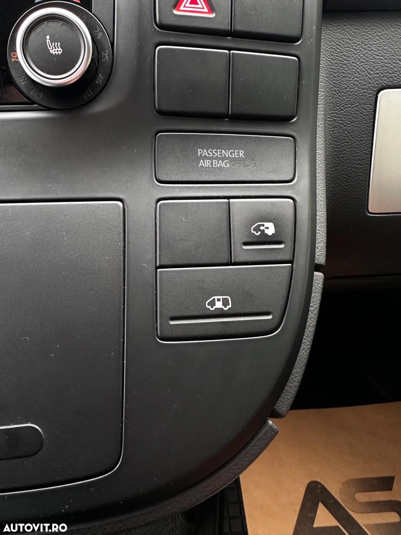 Volkswagen Multivan - 27