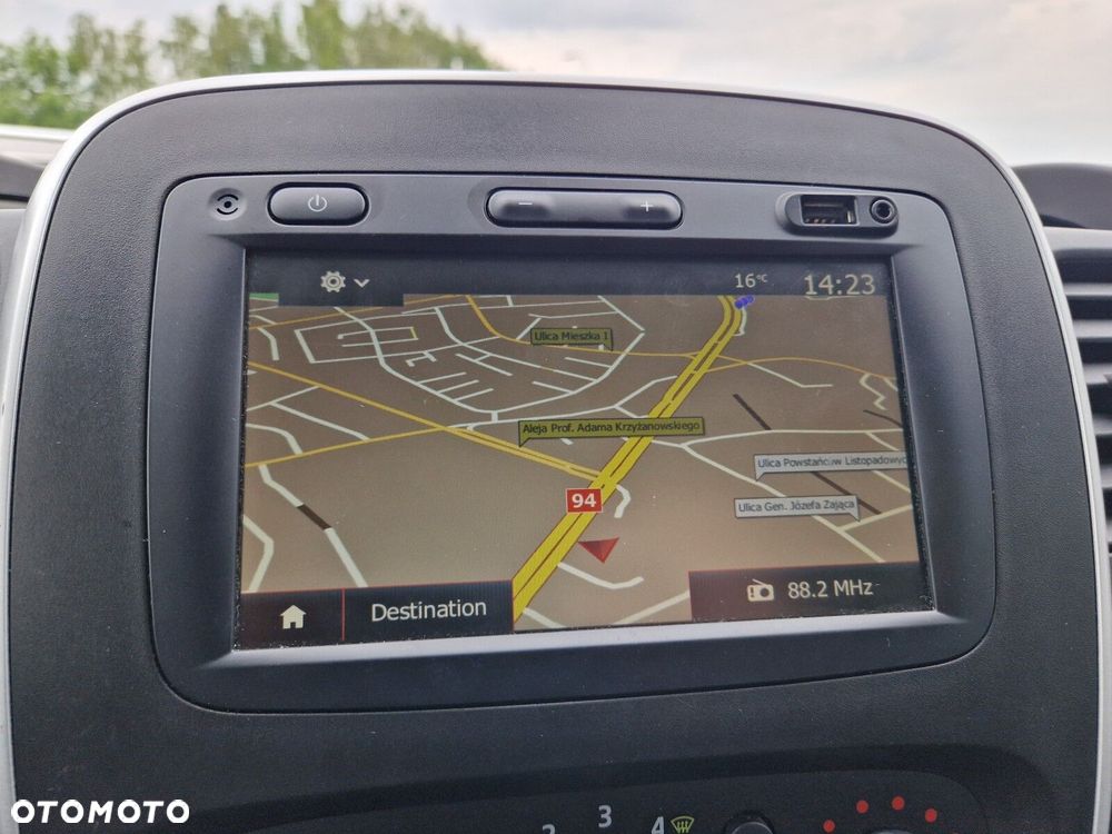 Renault Trafic - 28