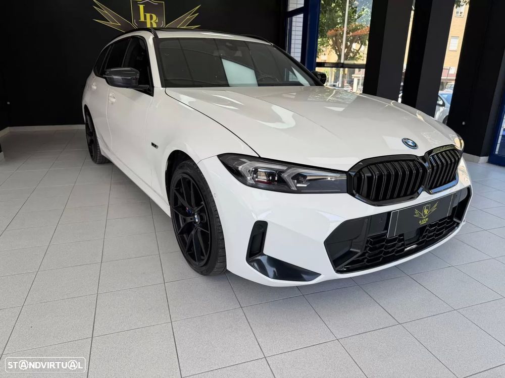 BMW 330 e Pack Desportivo M Auto - 51