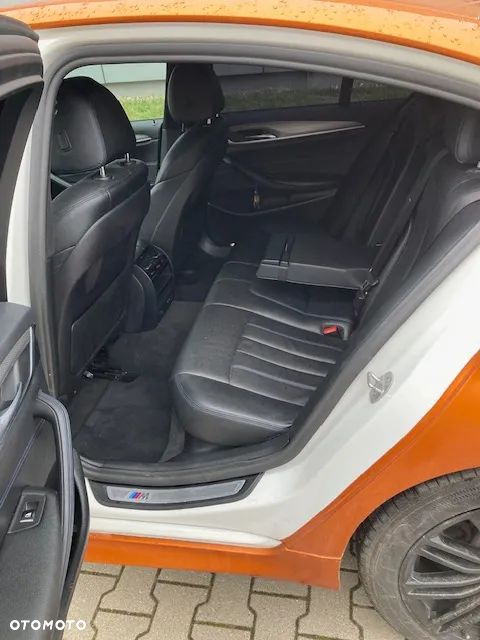 BMW Seria 5 520d xDrive - 7