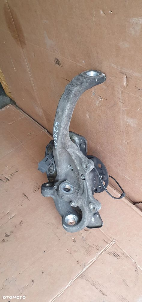 Zwrotnica piasta prawy przód przednia prawa Mercedes E-Klasa W213 - 6