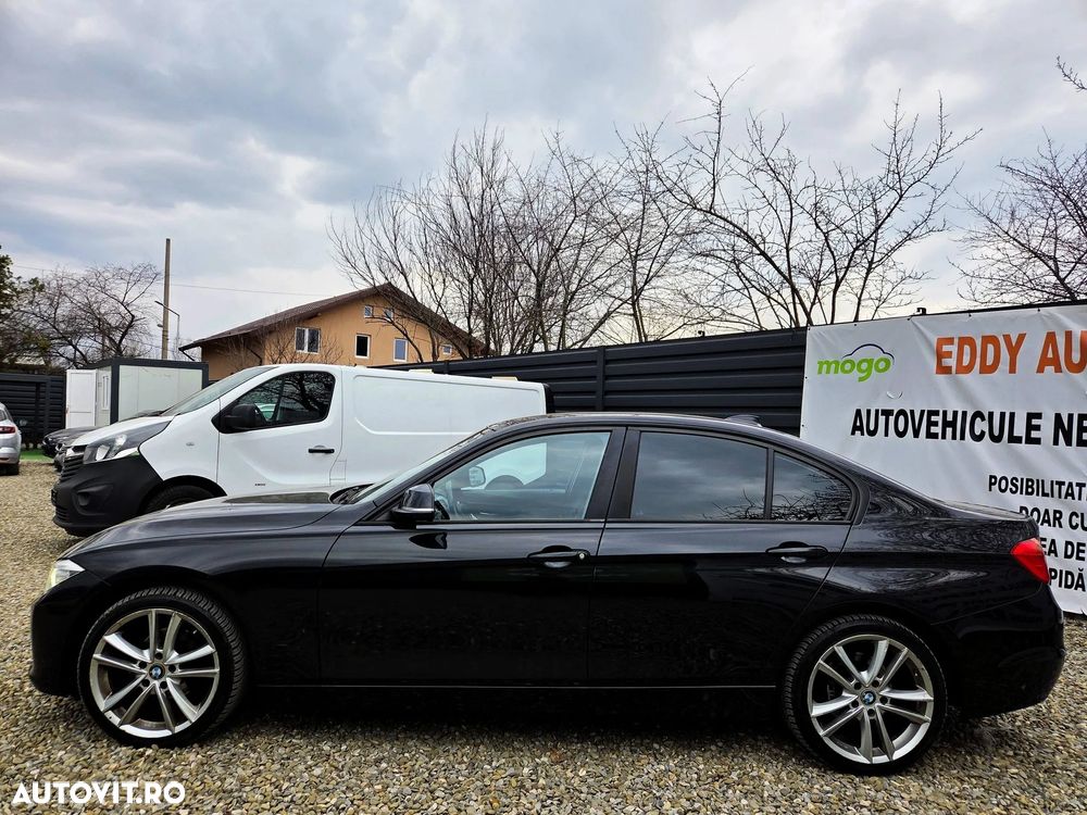 BMW Seria 3 318d Blue Performance Sport Line - 12