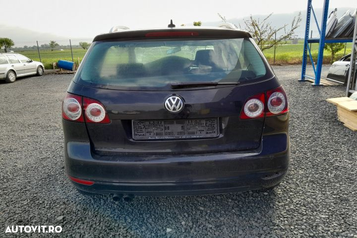 Dezmembrez Volkswagen VW Golf 5 [2003 - 2009] Plus minivan CAXA - 3
