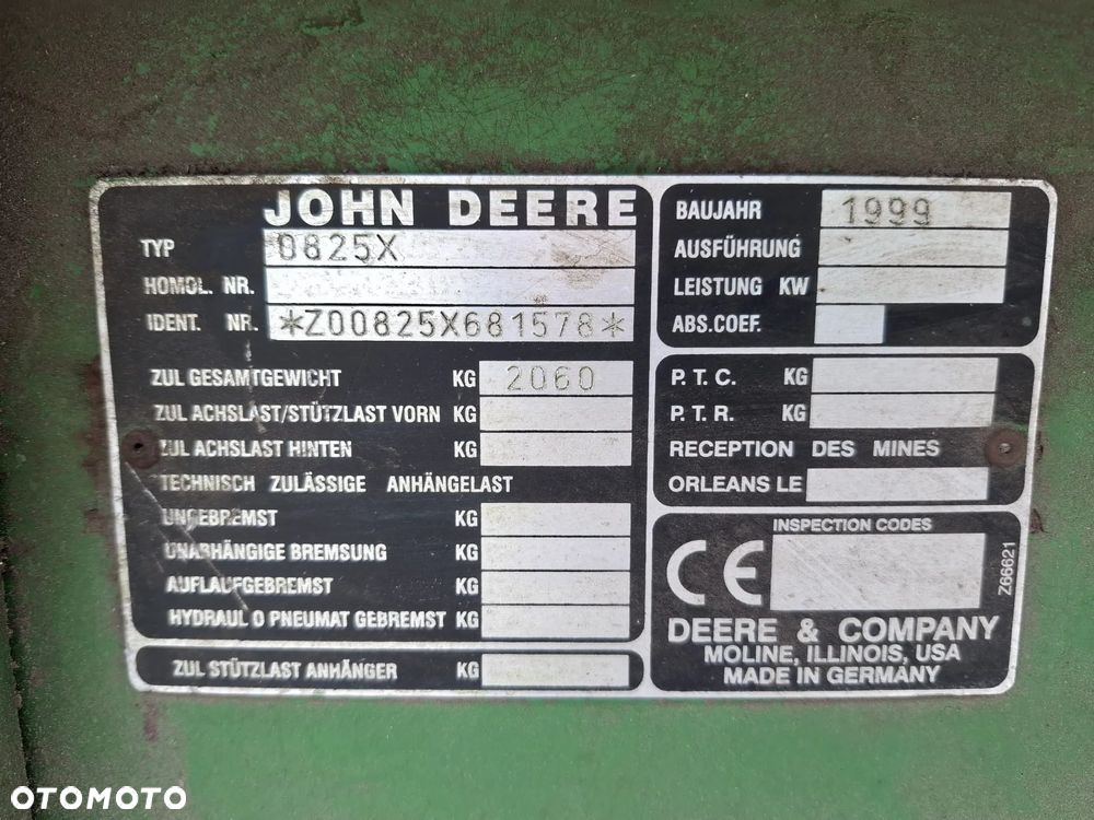 John Deere 2266E - 12