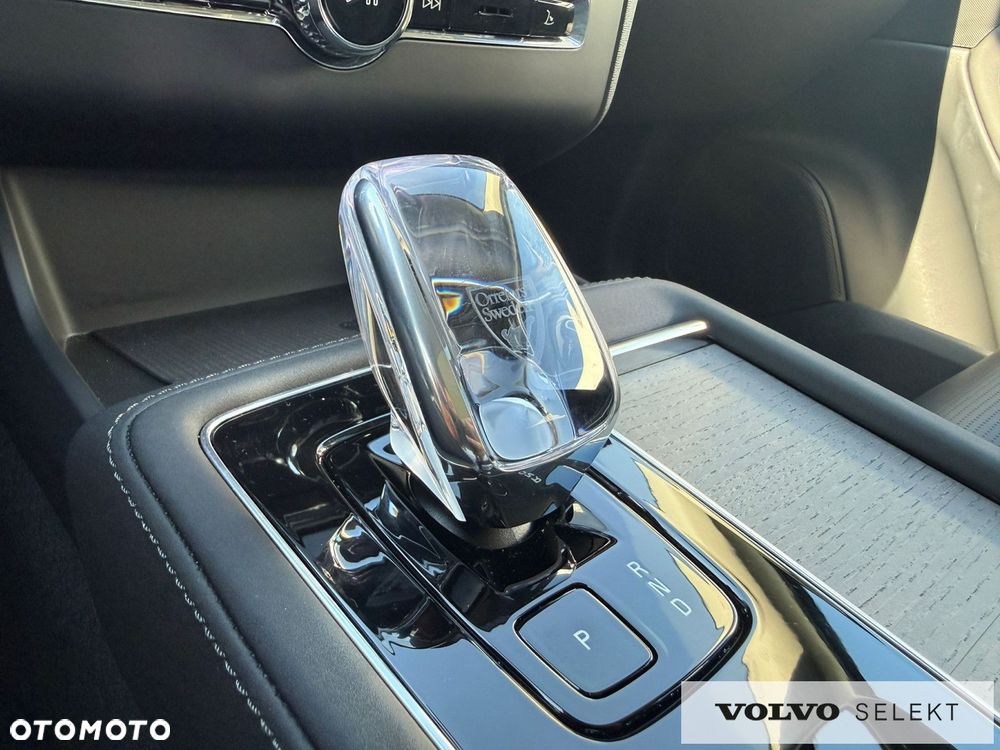 Volvo XC 90 - 32
