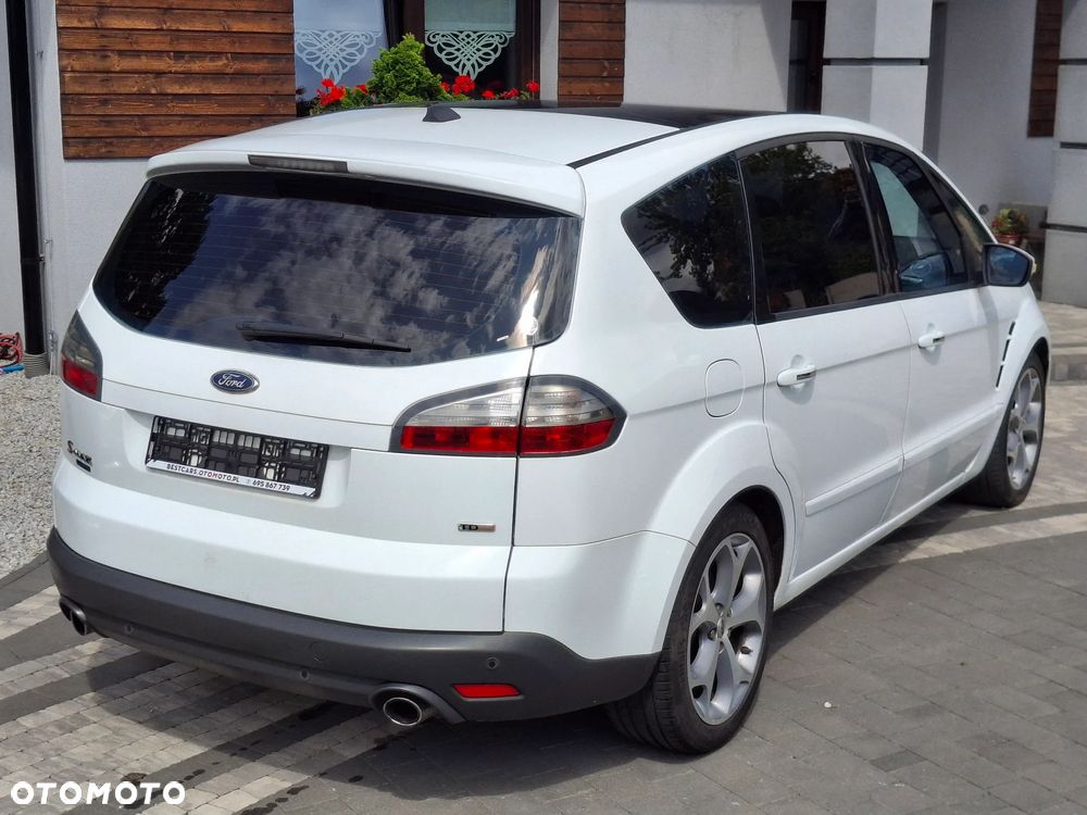 Ford S-Max 2.2 TDCi Titanium - 16