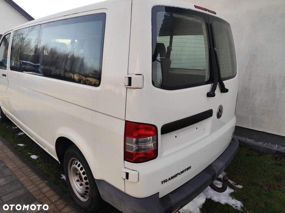 Volkswagen Transporter - 3