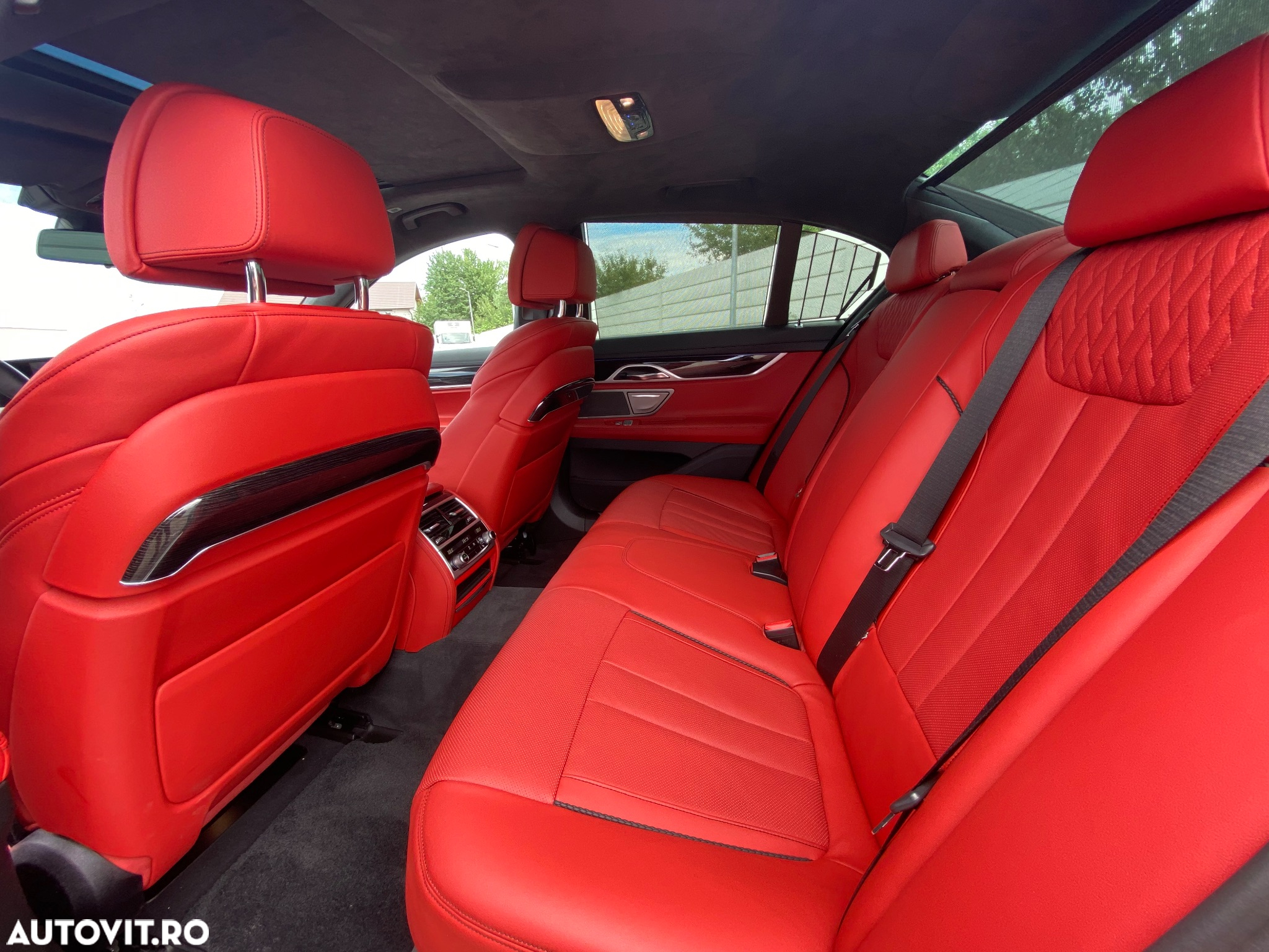 BMW Seria 7 740d xDrive - 14