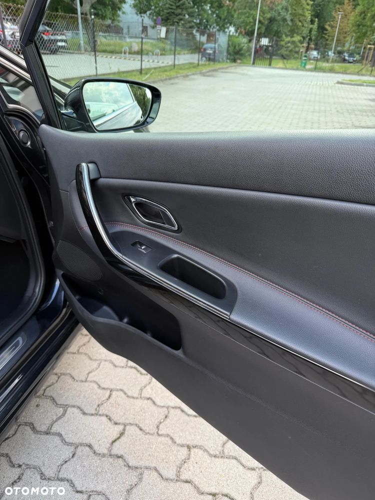 Kia Ceed 1.6 T-GDI GT L - 13