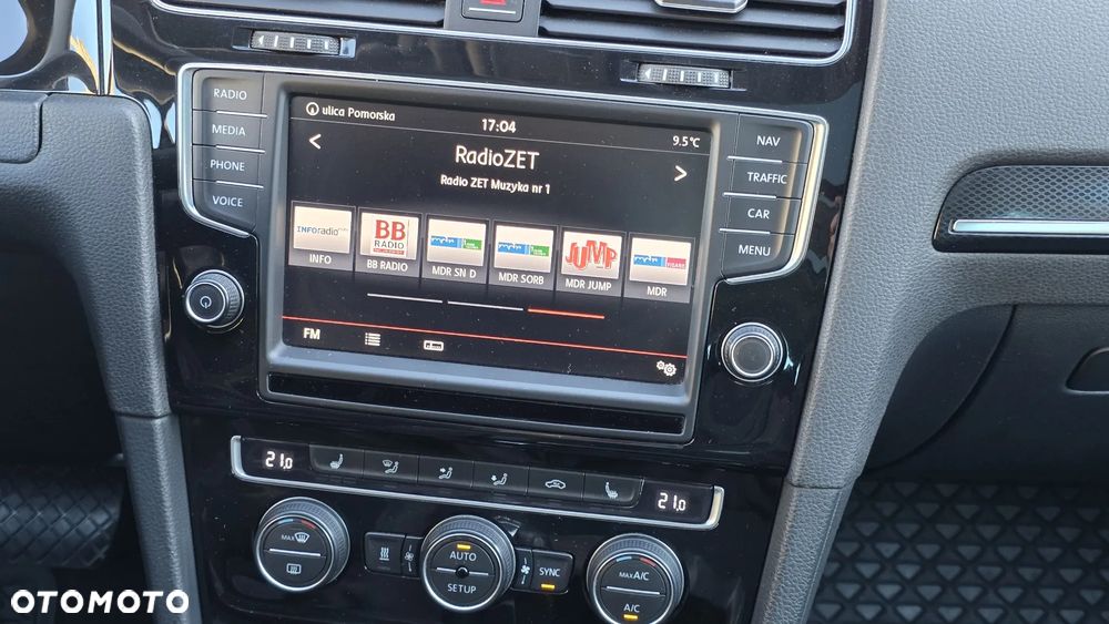 Volkswagen Golf Variant 2.0 TDI (BlueMotion Technology) DSG Highline - 21