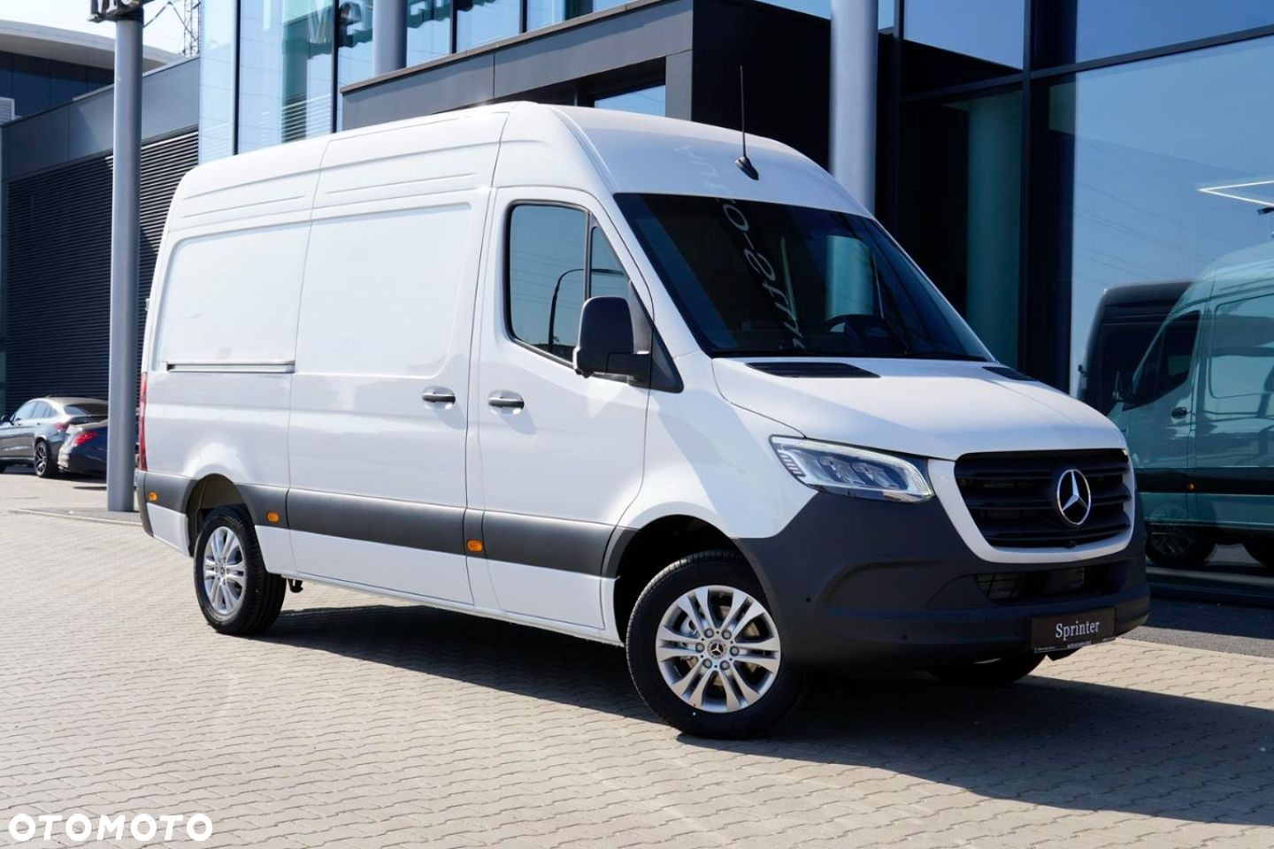 Mercedes-Benz Sprinter - 9