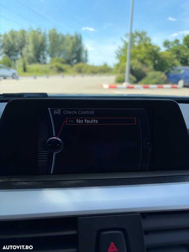 BMW Seria 3 320d Sport-Aut. - 10