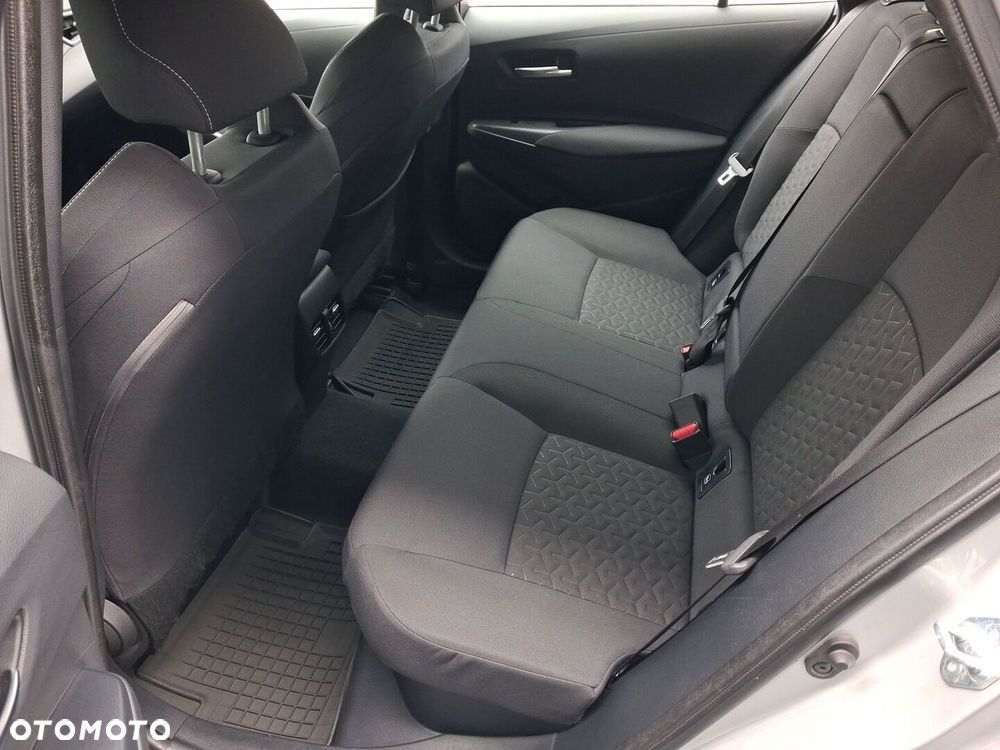 Toyota Corolla 2.0 Hybrid Comfort - 14